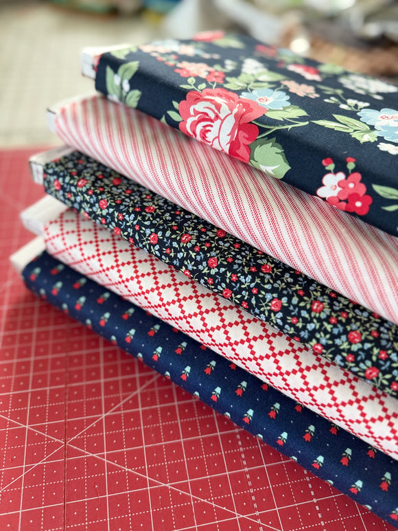 Classic Colors Fat Quarter Bundle